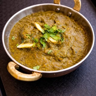 Saag Chicken